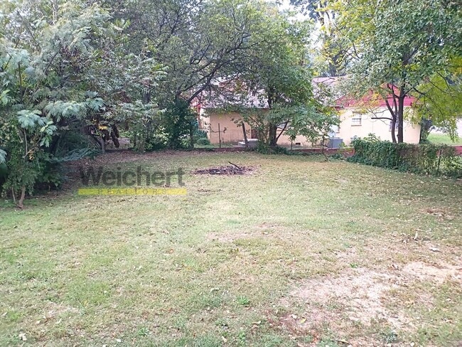 Photo - Charming 2BR/1BA Home with Spacious Backyard
