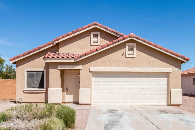 Building Photo - 8054 E Obispo Ave Rental