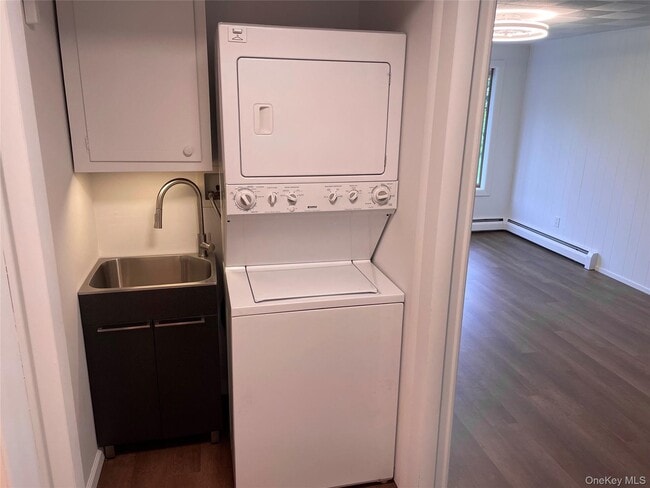 Photo - 34 Little Neck Rd