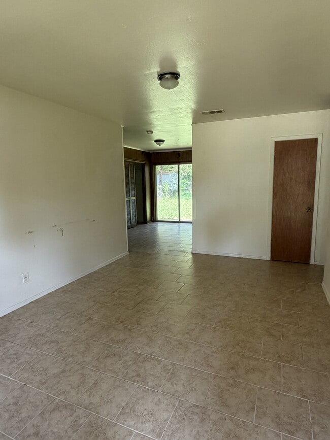 Photo - 6308 Frondosa Dr