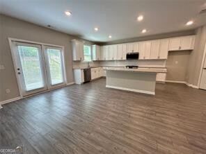 Photo - 4427 Waxwing St