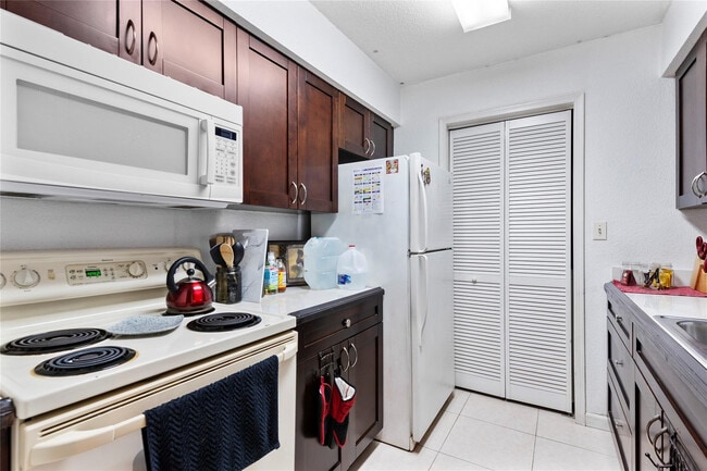 Photo - 755 Riverside Dr Unit 1326