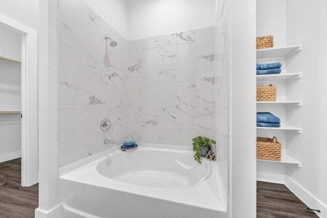 Photo - 38634 Spur 149 Rd Unit 4A