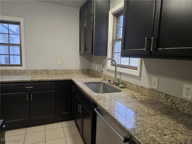 Photo - 27280 Miles Rd