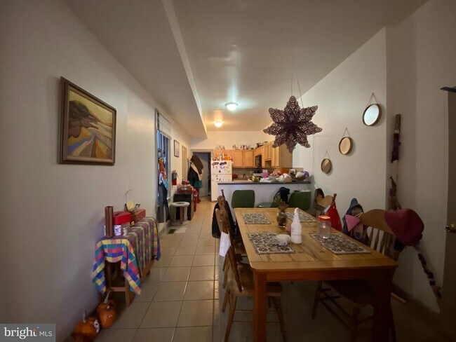 Photo - 2152 N Carlisle St