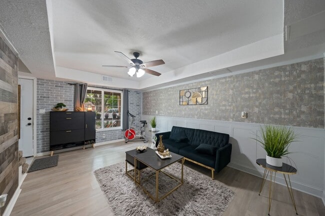 Photo - 718 S Stevenson St