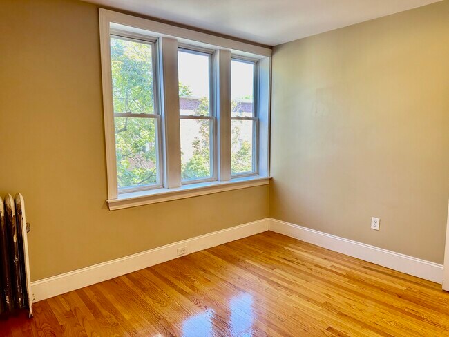 Photo - 74 Egmont St Unidad 3