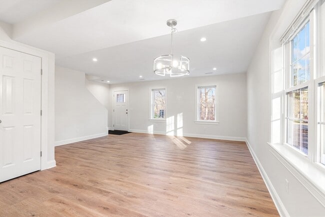 Photo - 57 Maple Ave