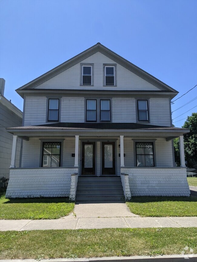 Building Photo - 23 Maple Ave Rental