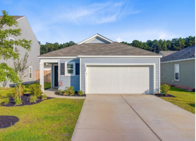 Building Photo - Spacious 3BR/2BA home in the Carnes area!