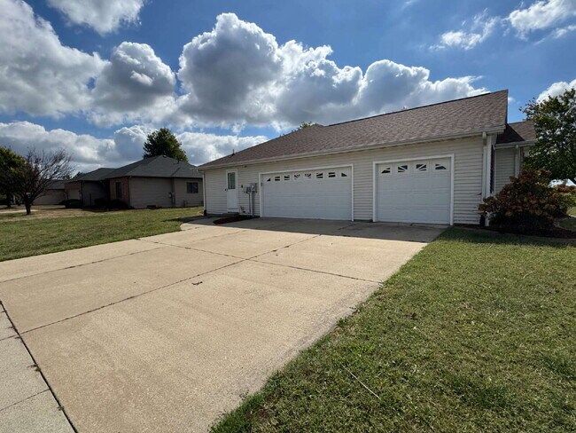 Photo - 4 Bedrooms, Big Yard & Top Schools – Don’t Miss This Chatham Beauty!