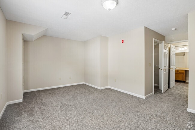 The Avalon Deluxe 1BR, 1BA - 869SF - Bedroom