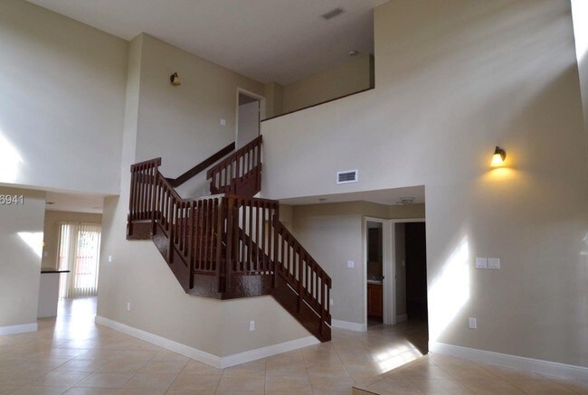 Photo - 6340 SW 156th Ct