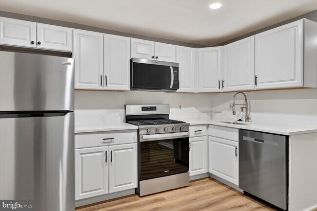 Photo - 3629 11th St NW