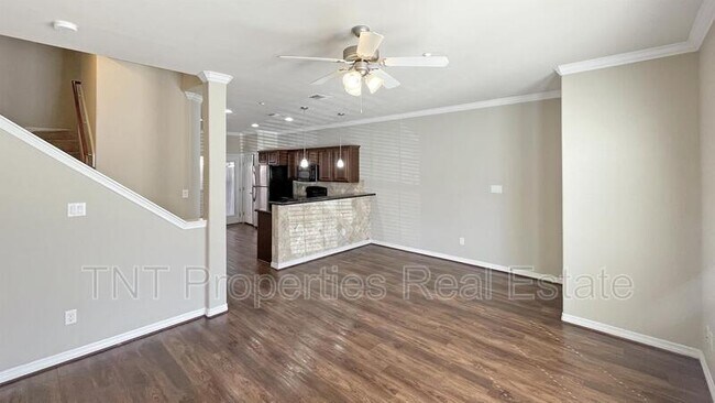 Photo - 1198 Jones-Butler Rd Unidad 2903