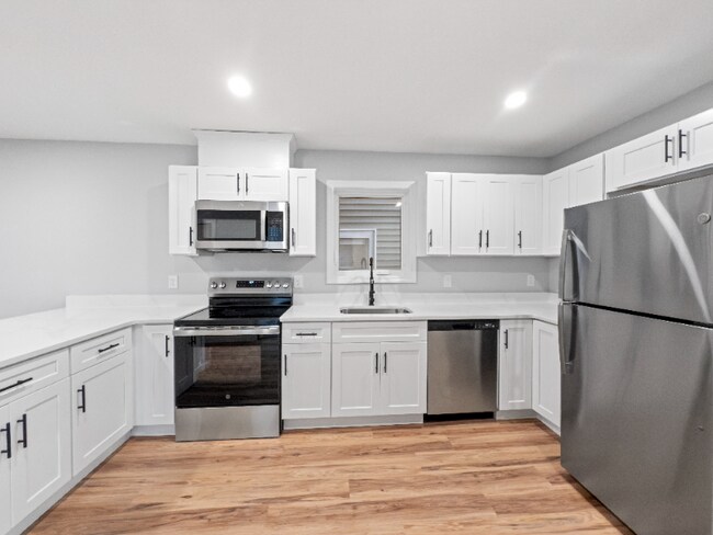 Photo - 107 Abbott St Unit 2