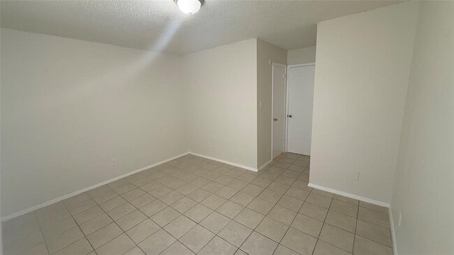 Photo - 8210 Sam Rayburn Dr