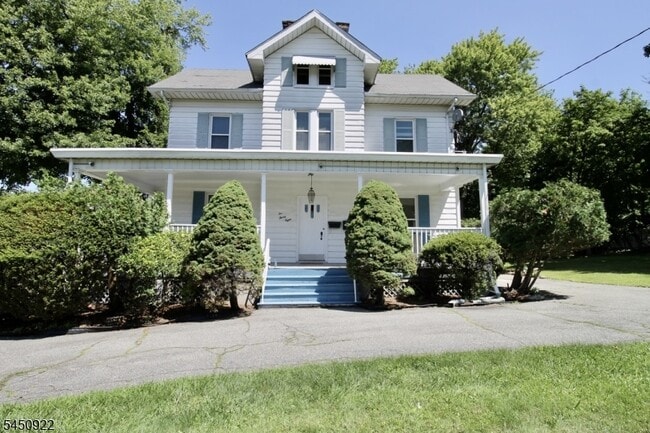 Building Photo - 238 Claremont Ave Unit 2