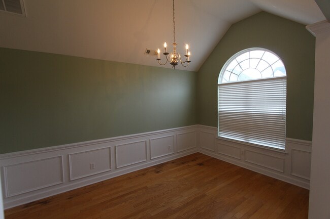 Photo - 663 Winding Branch Rd