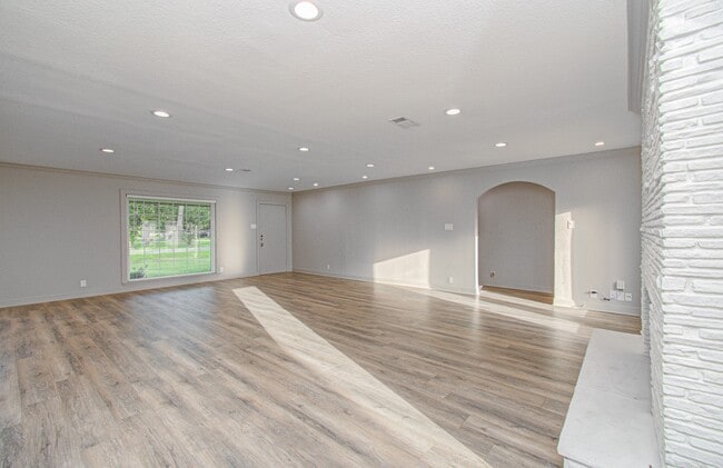 Photo - 1801 Benbow Wy
