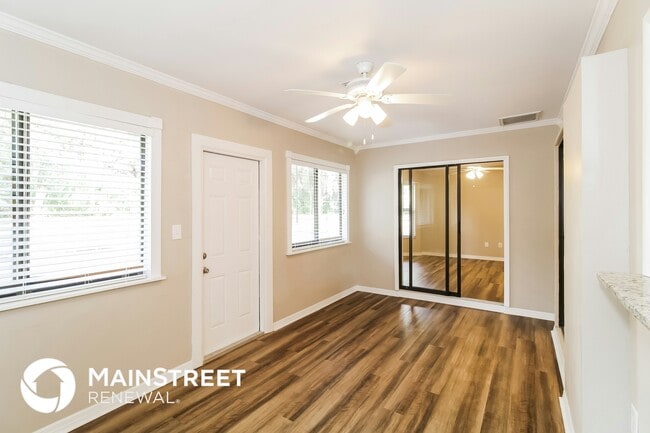 Building Photo - 4555 Chaplin Terrace Rental