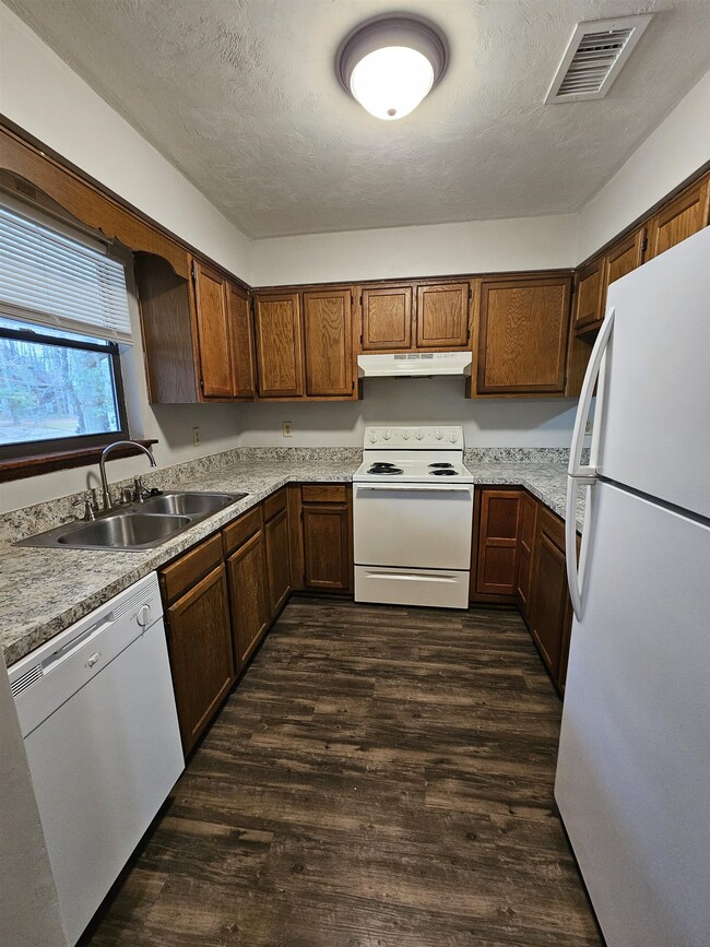 Photo - 2917 Woodrich Dr