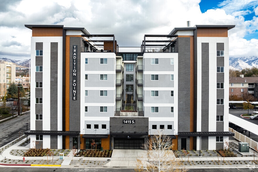Building Photo