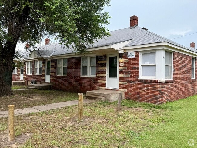 Building Photo - 440 N Indiana Ave Rental