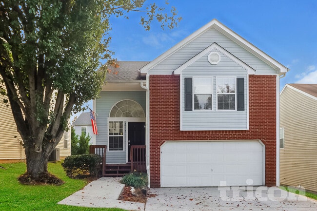 Building Photo - 3715 Longview Dr