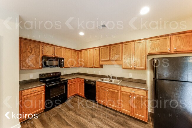 Photo - 116 Brookside Way