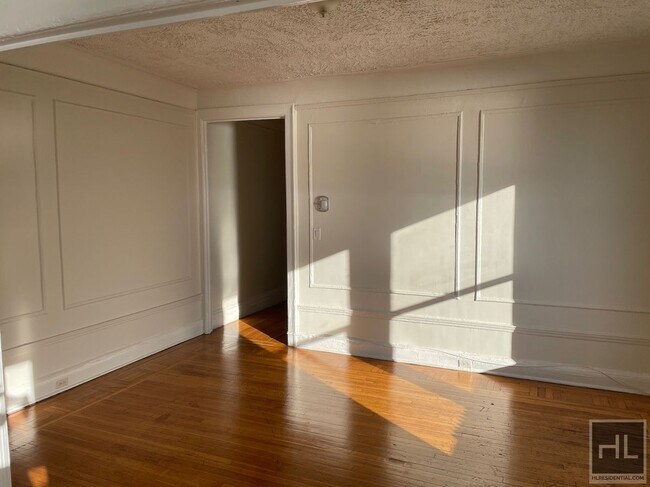 Photo - HAVEN AVENUE Unidad 18A