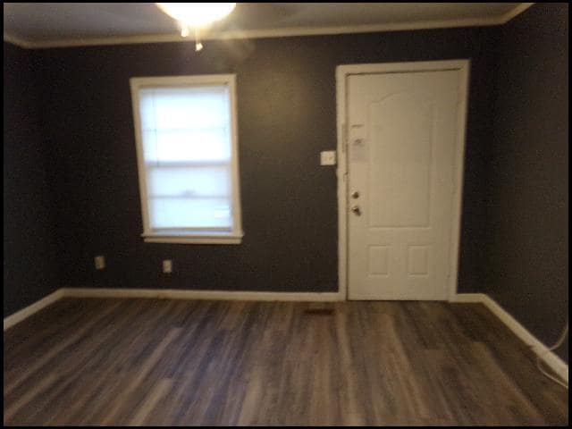 Photo - 2115 W 16th St