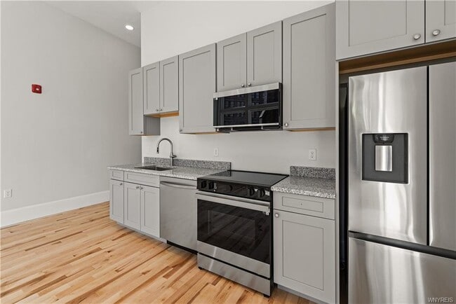 Photo - 130 Pearl St Unit 305