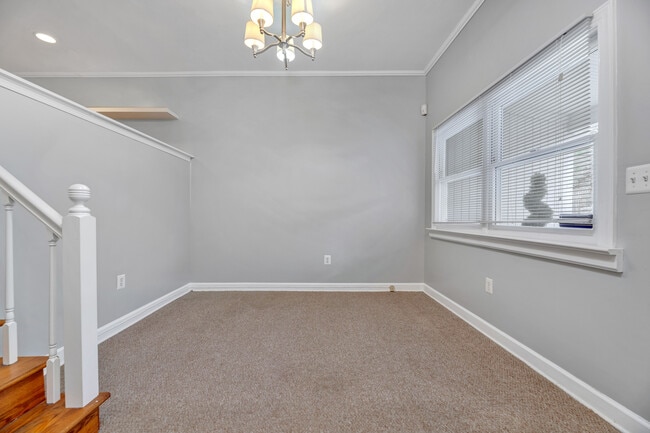 Photo - 5107 MacArthur Blvd