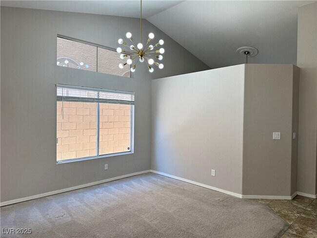 Photo - 1044 Thornfield Ln