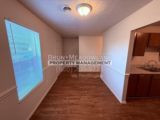 Photo - 1035 W Parkway Ave Unidad 11