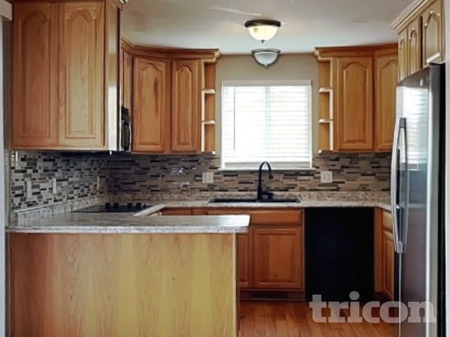 Photo - 8495 W 78th Cir