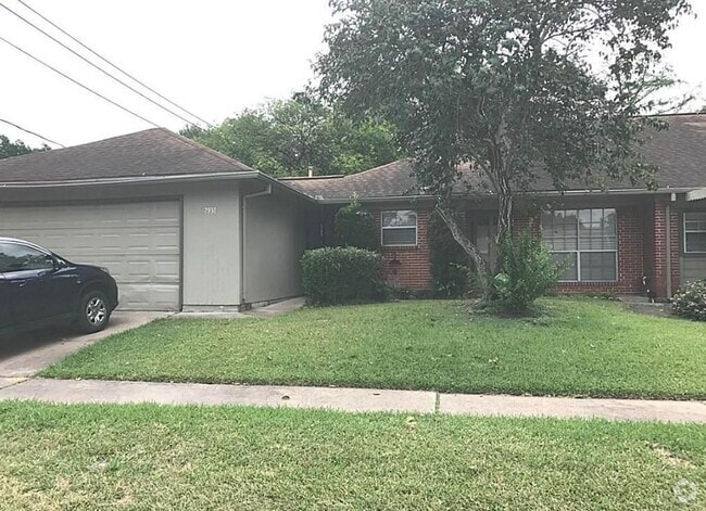 Building Photo - 8214 Beechnut St Rental
