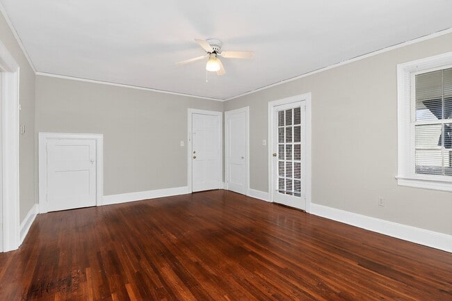 Photo - Adorable One Bedroom Apartment in Elizabeth!