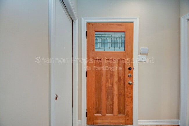 Photo - 1904 Lauderdale St