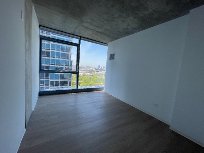 Photo - 1427 S Wabash Ave