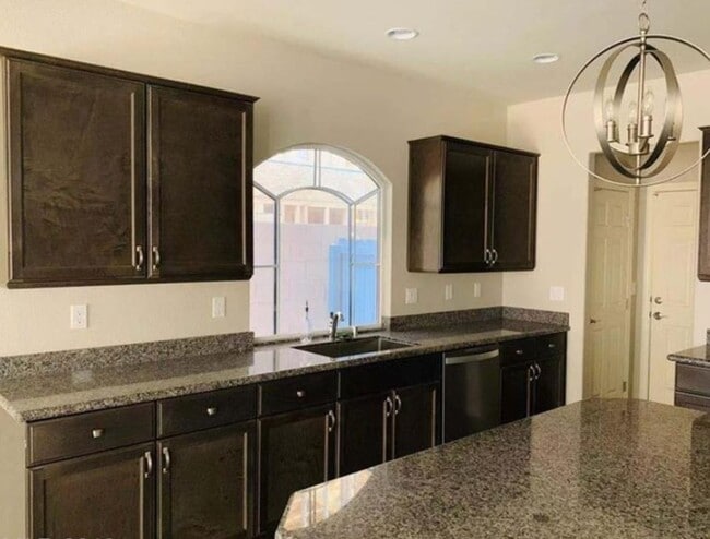 Photo - 4 BEDROOMS IN HIGHLANDS RANCH!!!