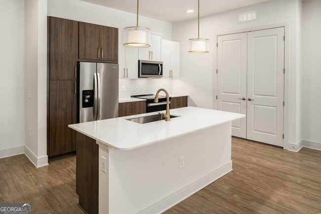 2124 American Wy Unit 3106