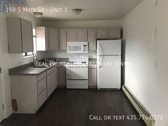 Photo - 160 S Main St Unidad 1