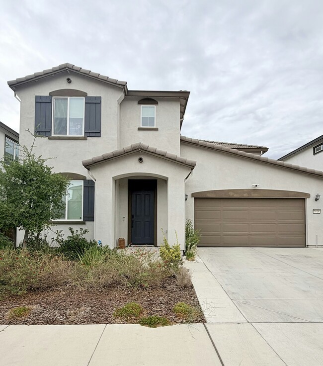Building Photo - 3018 Kenwood Cir