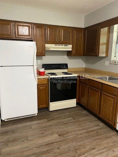 Photo - 2 Georgetown Dr