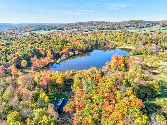 Photo - 90 Meadow Ln