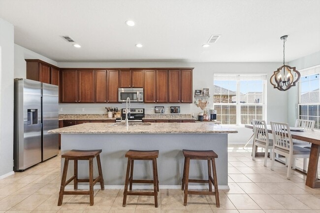 Building Photo - 253 Calvert St