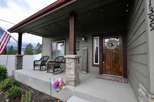 Photo - Luxury 3 bed 2 bath Rancher: Miller's Landing