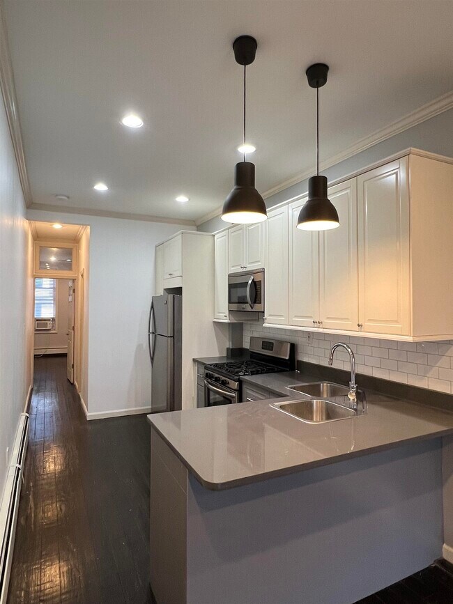 Photo - 96 Reservoir Ave Unit 1R